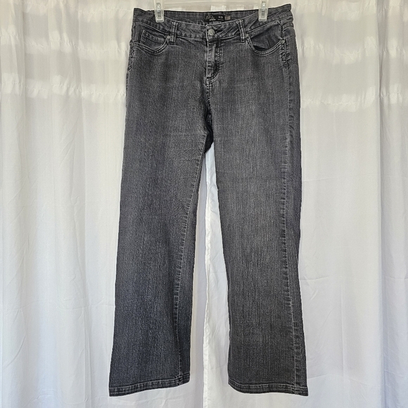 Prana Pants - Prana Women's Gray 8/29 Short Enseam Soft BootCut Jeans